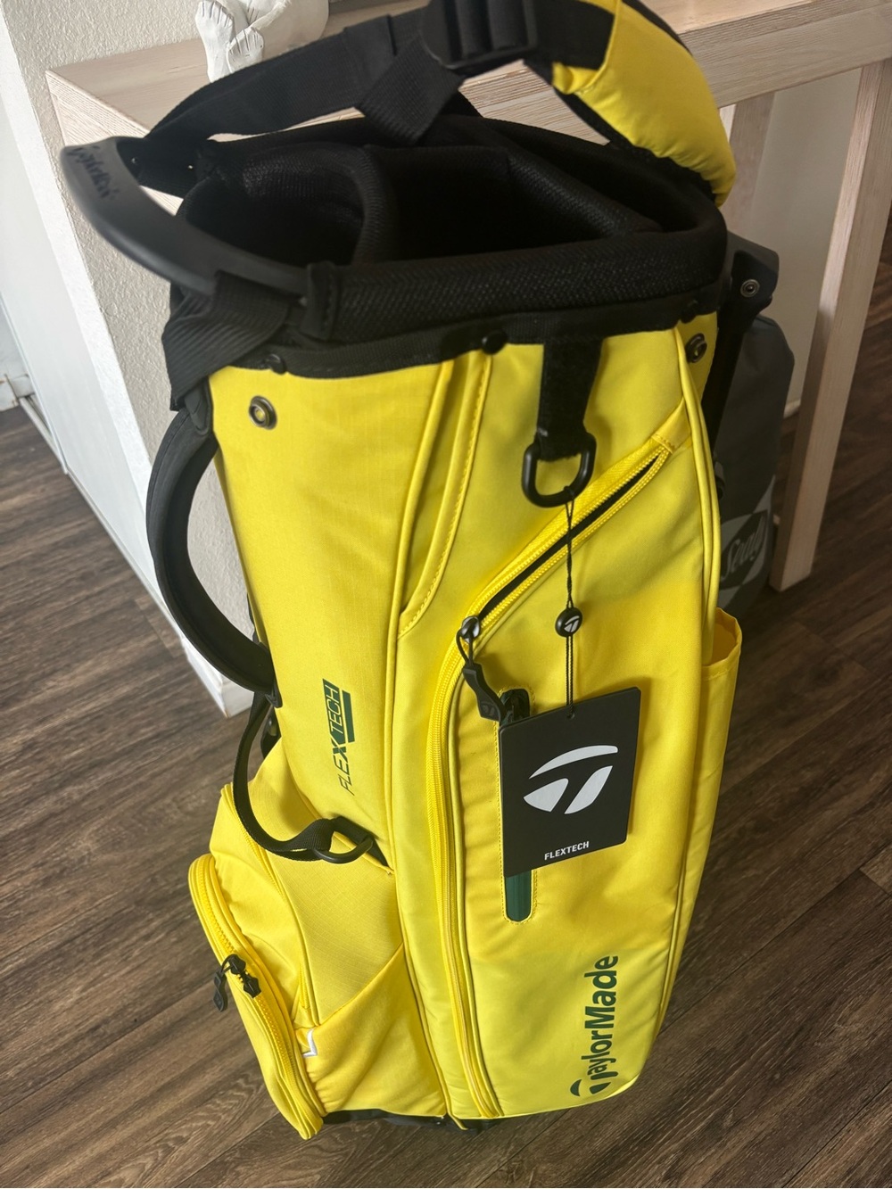 TaylorMade Yellow FlexTech Stand Golf Bag